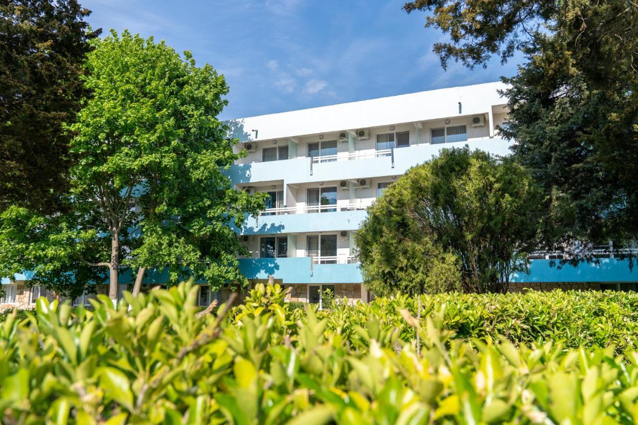 ונוס Mera Holiday Resort מראה חיצוני תמונה
