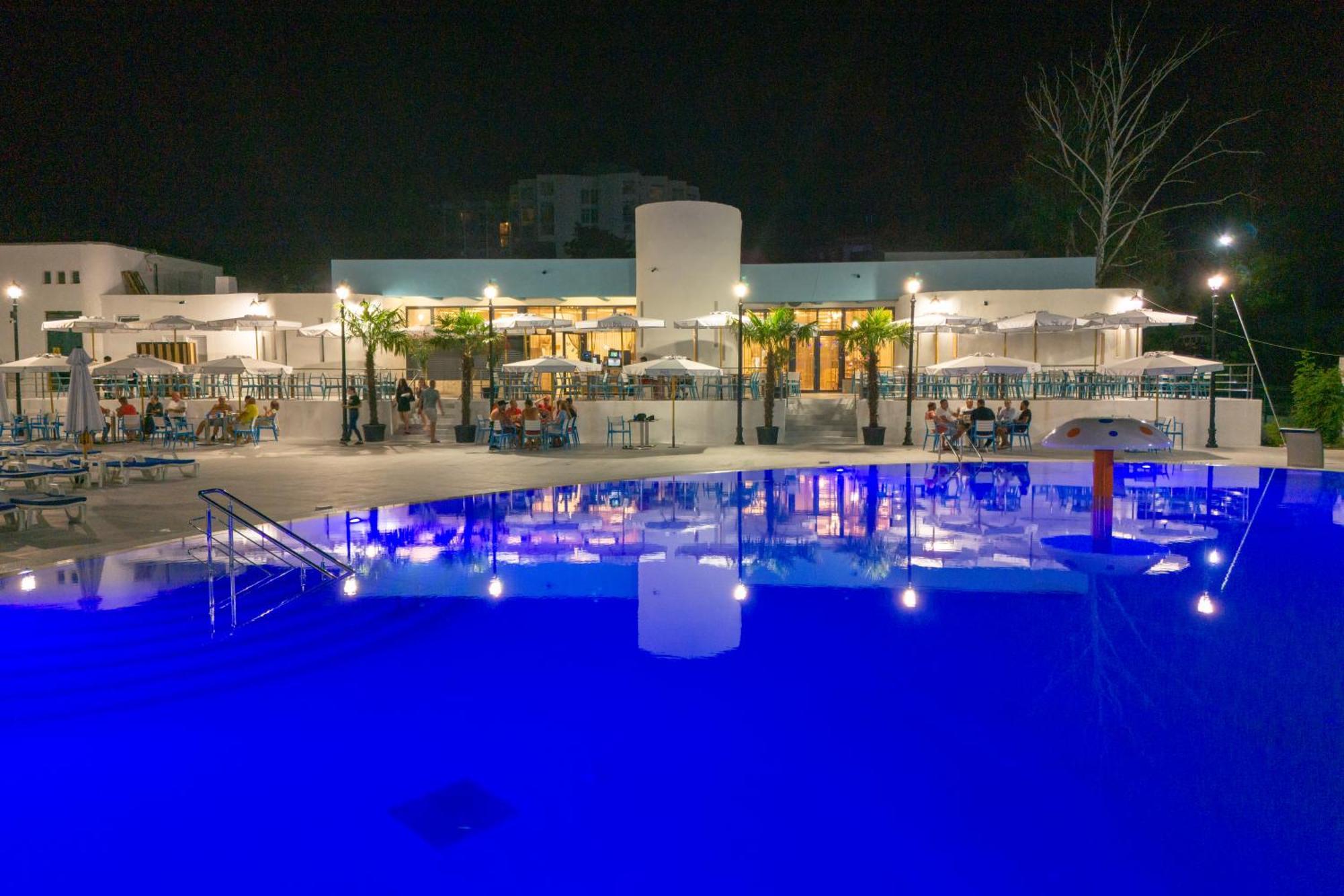 ונוס Mera Holiday Resort מראה חיצוני תמונה